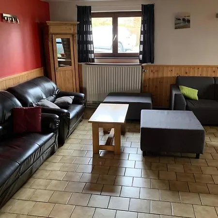 Spacious Old With Top-of-the Valley View