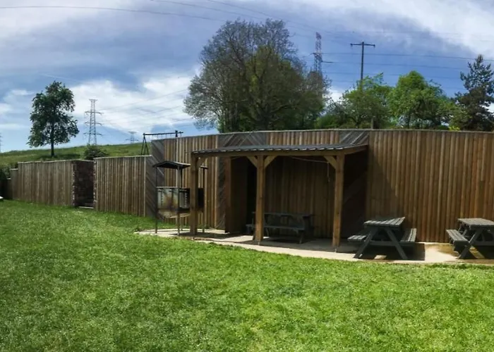 Holiday home Spacious Old With Top-of-the Valley View Trois-Ponts