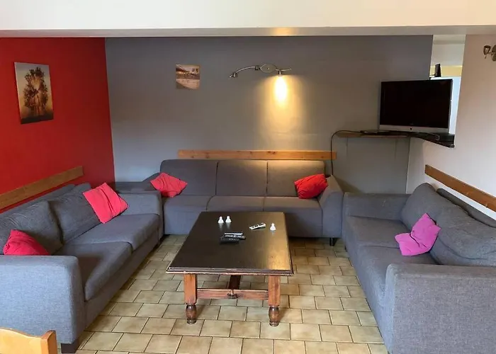 Holiday home Spacious Old With Top-of-the Valley View