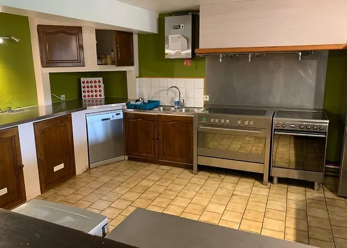 Spacious Old With Top-of-the Valley View * Trois-Ponts